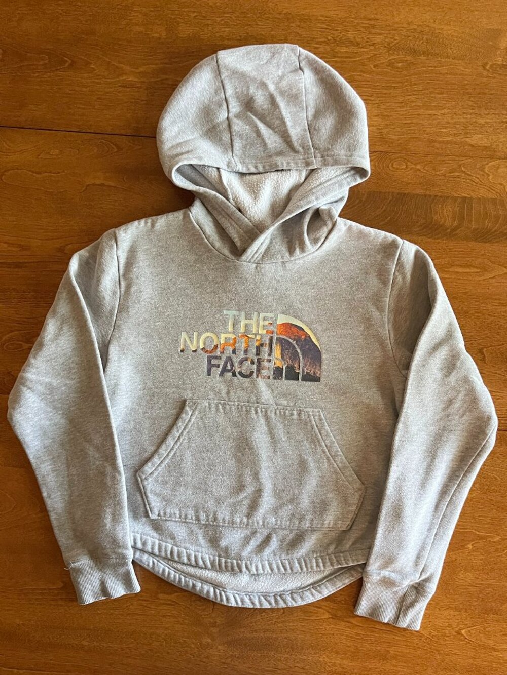 The North Face sunset logo hoodie M 10